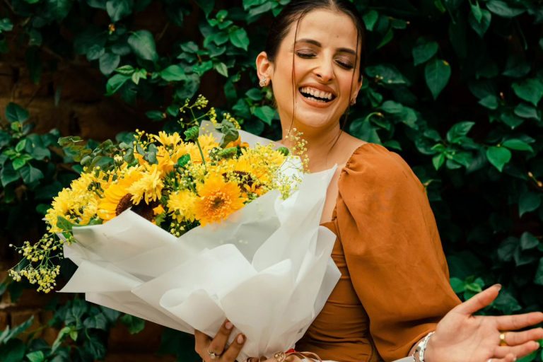 Ferns and Petals Review: Your One-Stop Shop for Gorgeous Flowers and Gifts